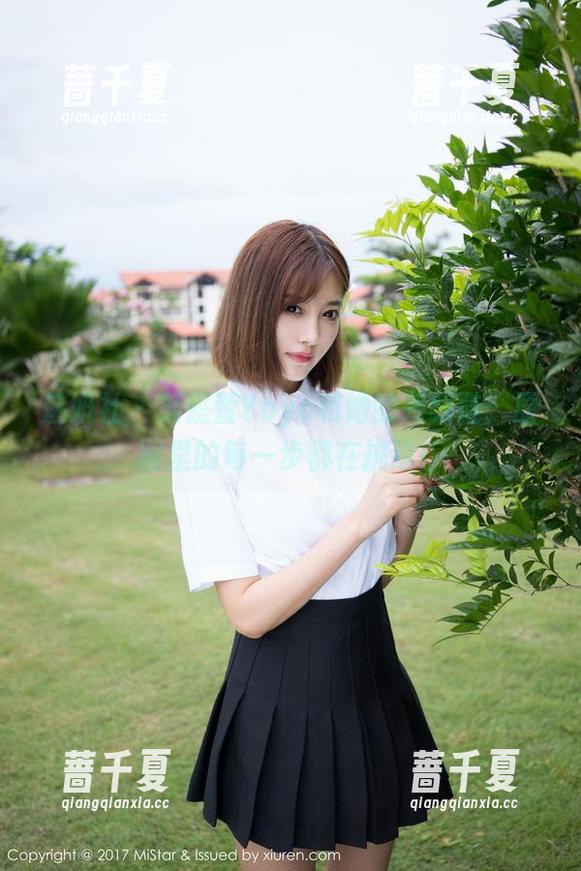 魅妍社-刘懿萱Yoyo 魅妍社 - 刘懿萱Yoyo和她的高跟鞋:原图里的每一步都在挑逗!